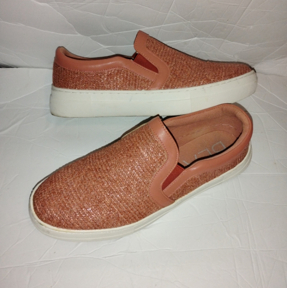 Matisse pink weave design sneakers
